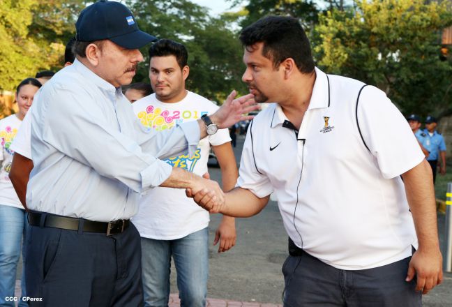 Daniel y Rosario conmemoran 39 aniversario del tránsito a la inmortalidad del Comandante Carlos Fonseca