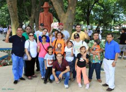 Nicaragüenses continúan rindiendo tributo al Comandante Carlos Fonseca