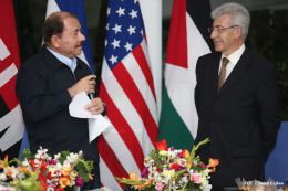 Daniel y Rosario reciben cartas credenciales de embajadores de Chile, Francia, EEUU y Palestina