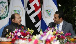 Daniel y Rosario se reúnen con el presidente electo de Guatemala, Jimmy Morales