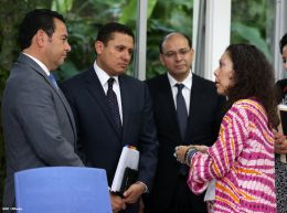 Daniel y Rosario se reúnen con el presidente electo de Guatemala, Jimmy Morales