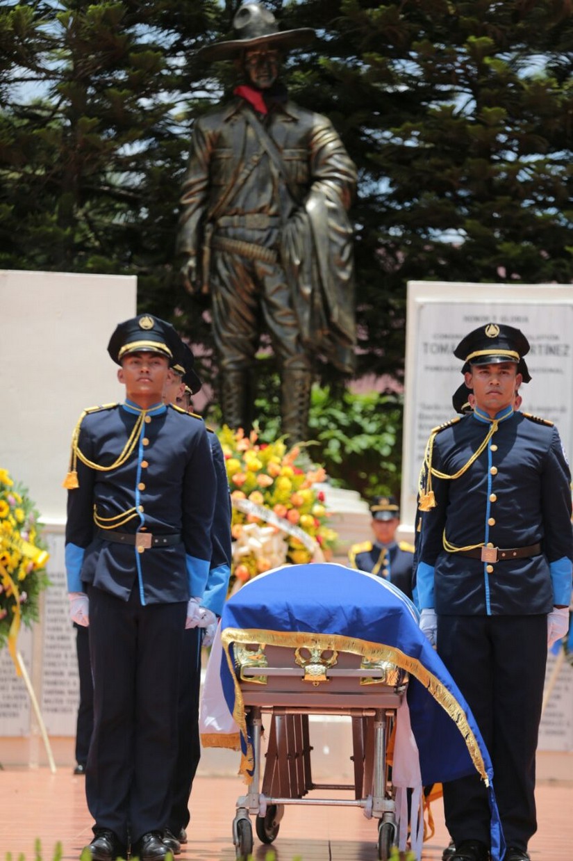 homenaje