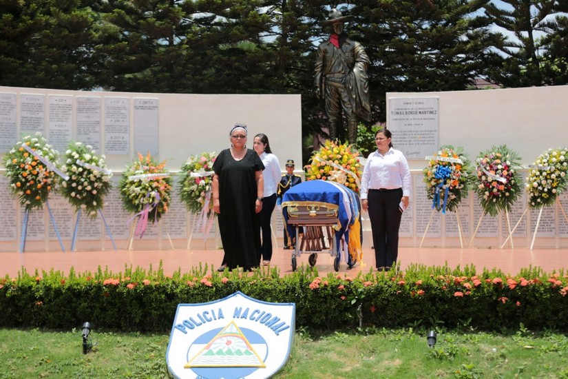 homenaje