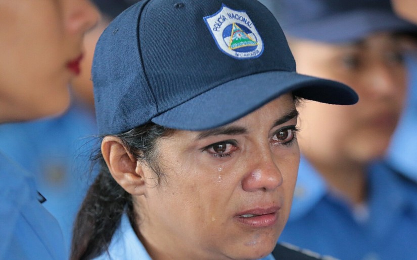 policias