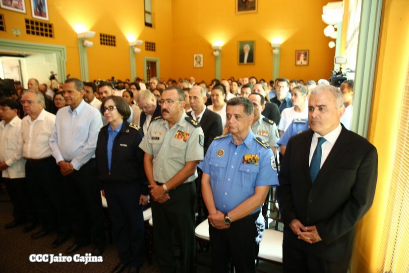 homenaje