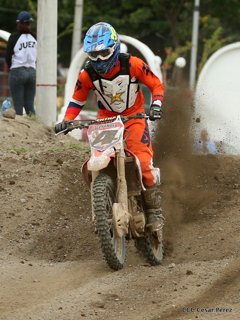 motos