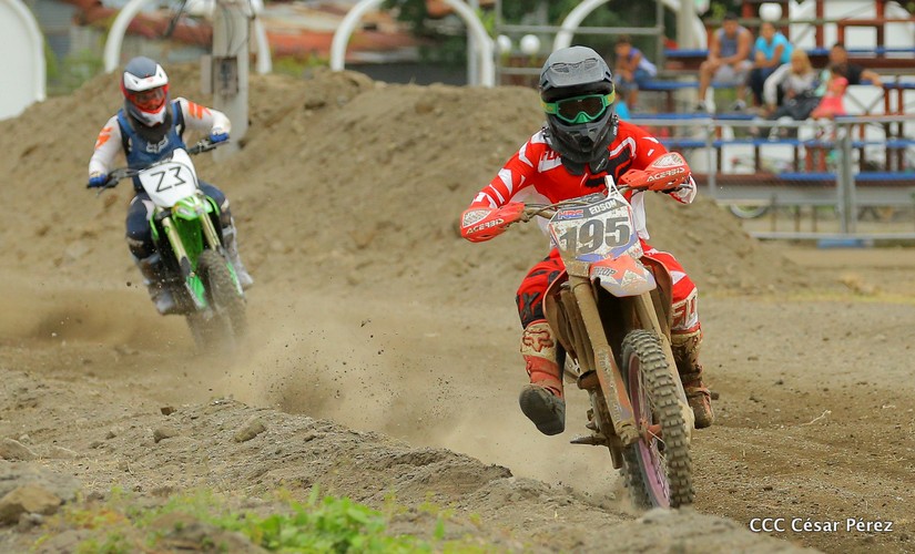 motos