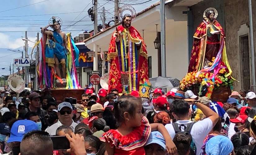 SANTO