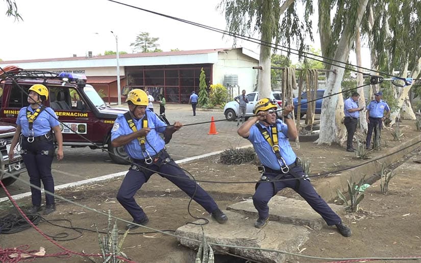 BOMBERO