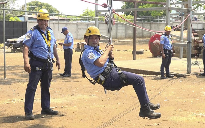 BOMBERO