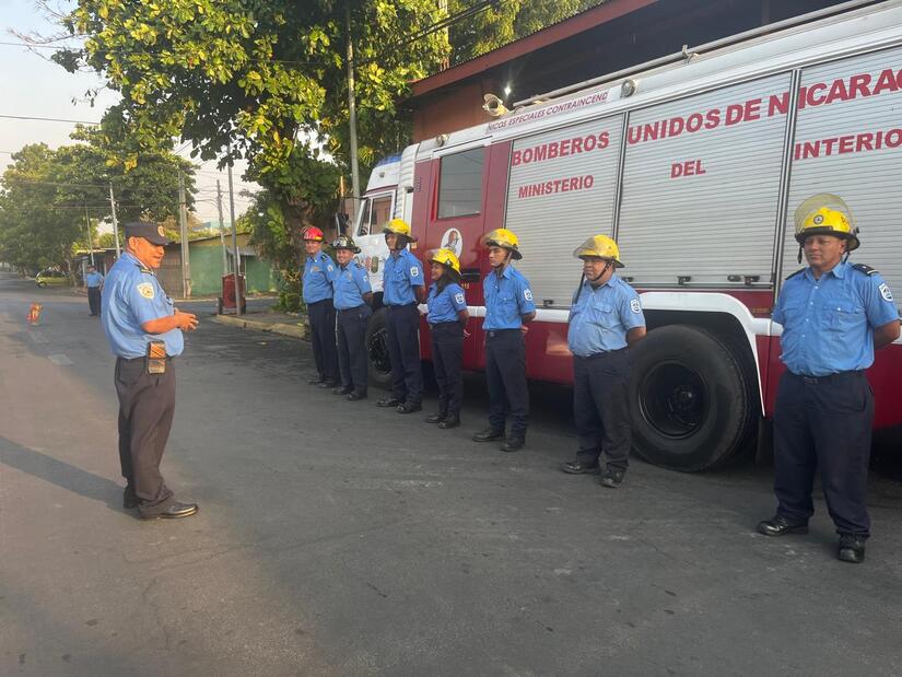 BOMBEROS