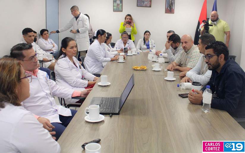 MEDICOS