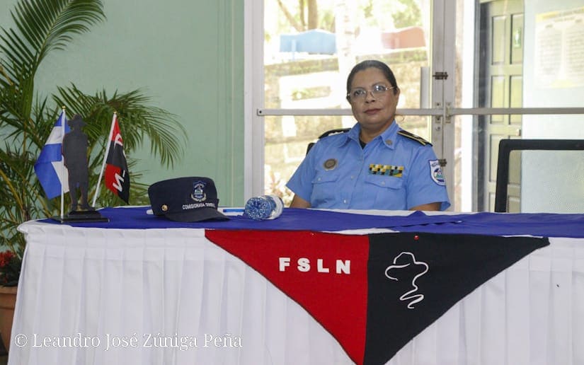 POLICIA