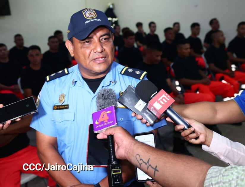 BOMBEROS12