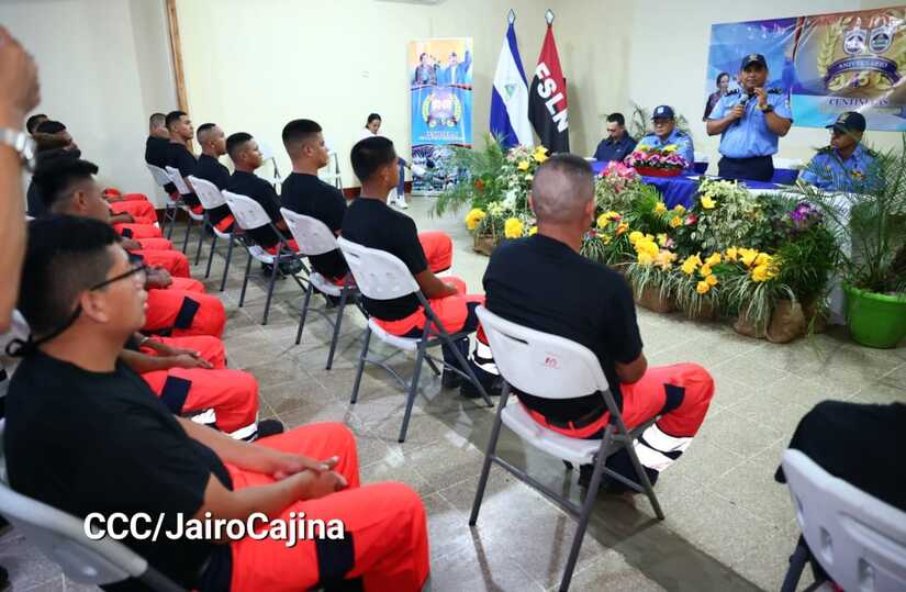 BOMBEROS8
