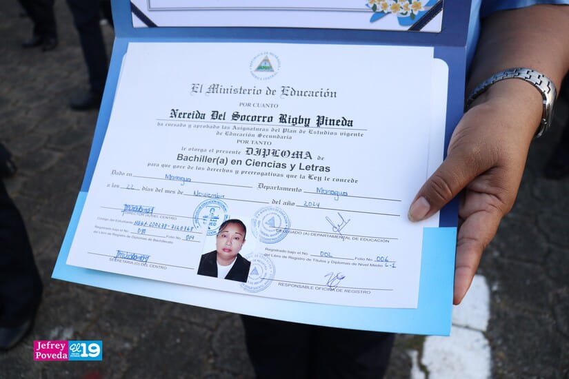 POLICIA23