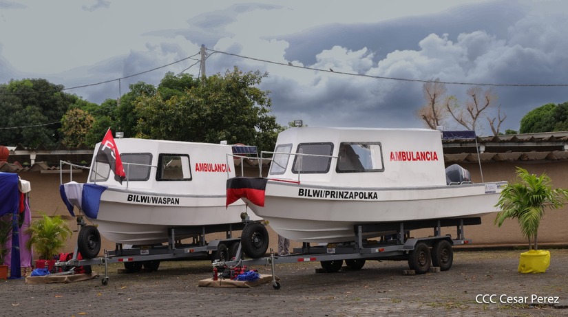 AMBULANCIAS13