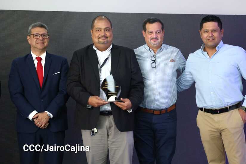 EXPORTADORES18