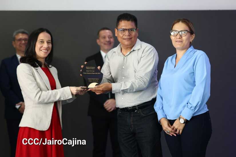 EXPORTADORES40
