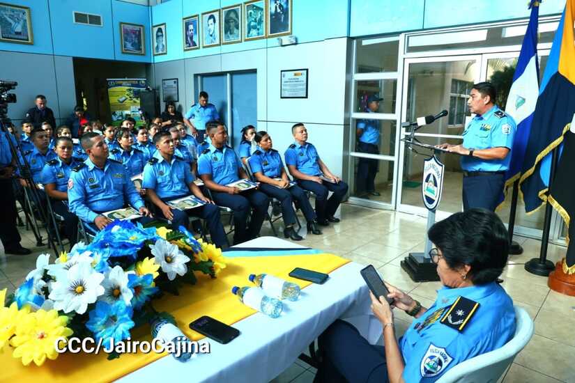 POLICIA8