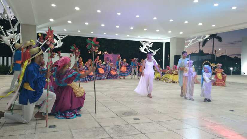 GALA-(2)