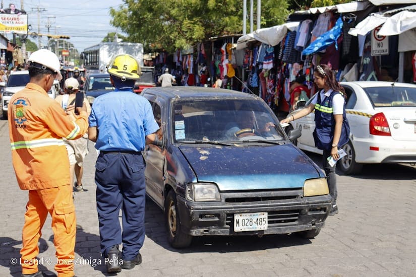 BOMBEROS11