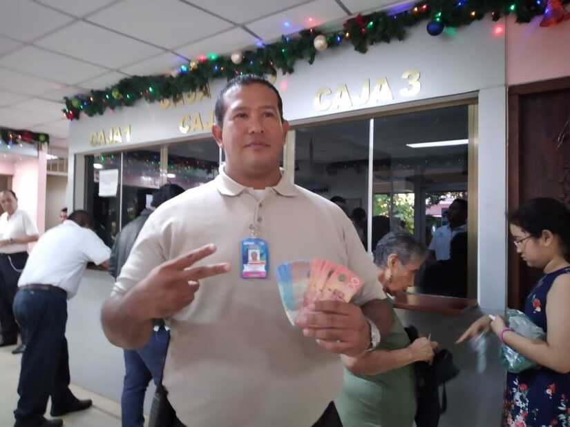 PAGO