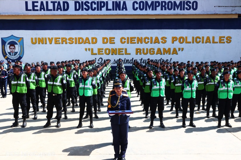POLICIA