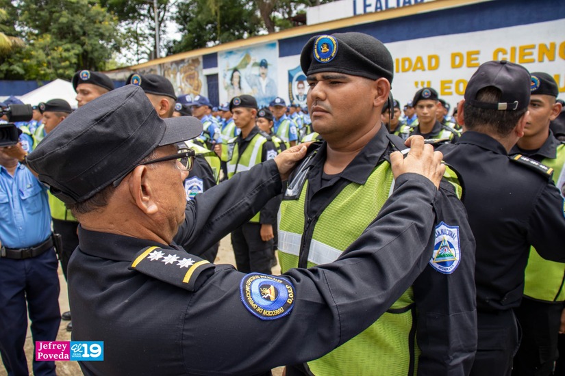 POLICIA