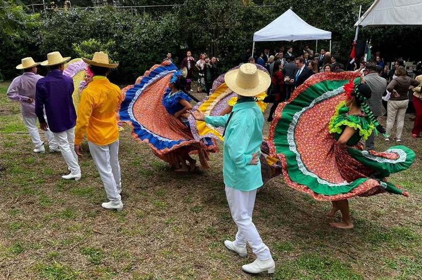 MEXICO