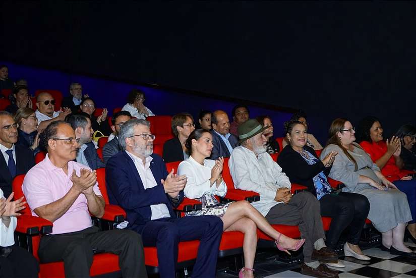 CINE