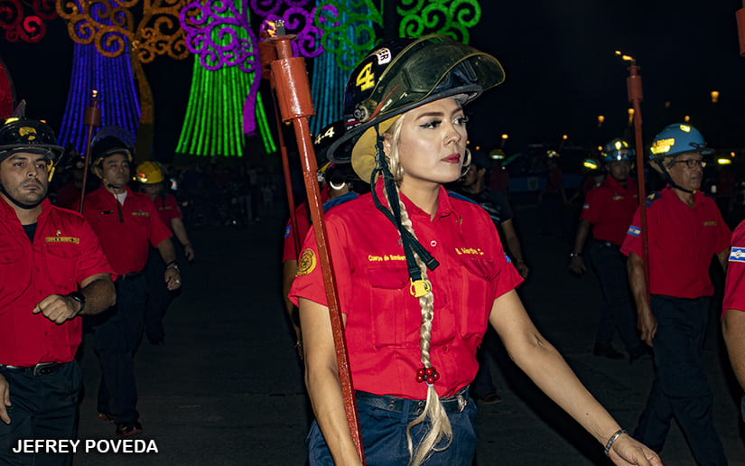 BOMBEROS