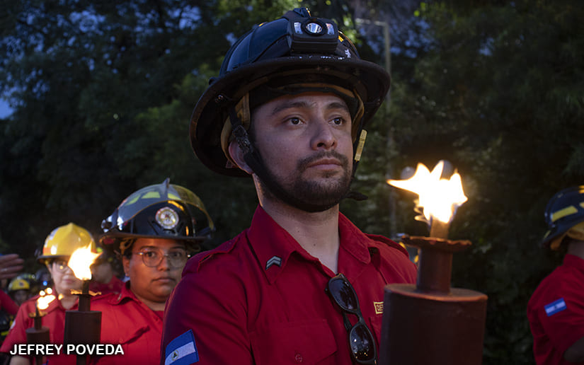 BOMBEROS