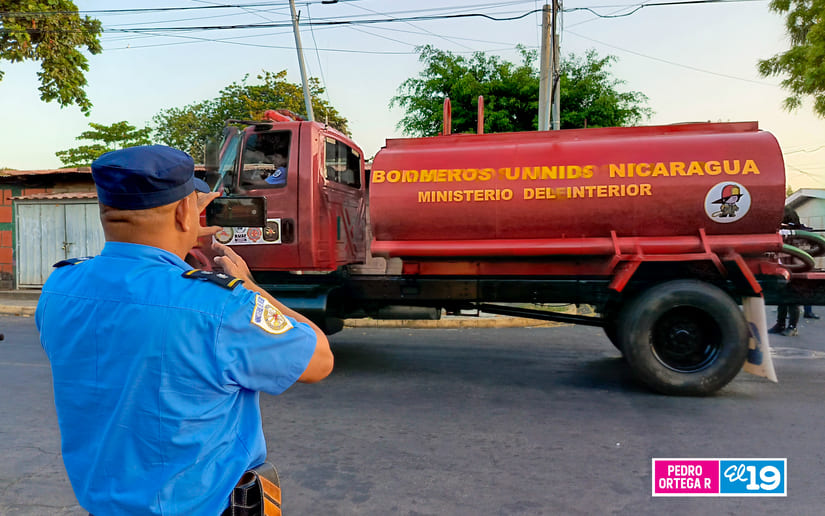BOMBEROS