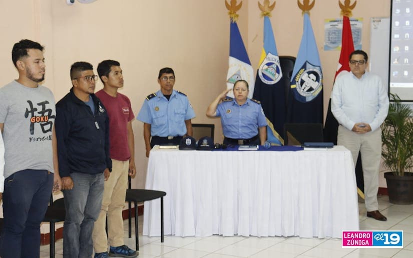 POLICIA