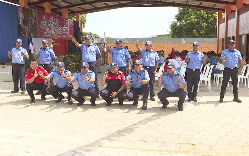 BOMBEROS
