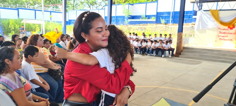 MADRES