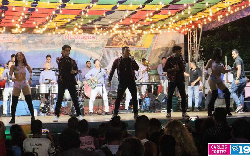 SANTOS-(32)