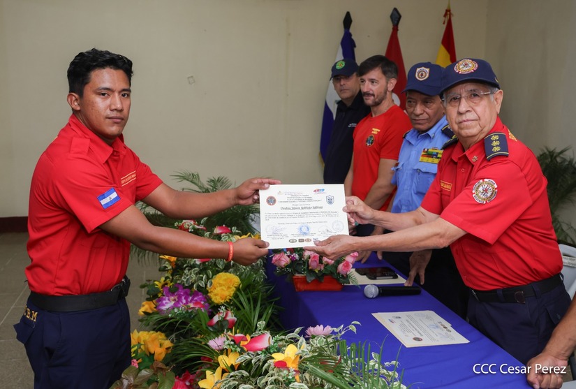 BOMBEROS10