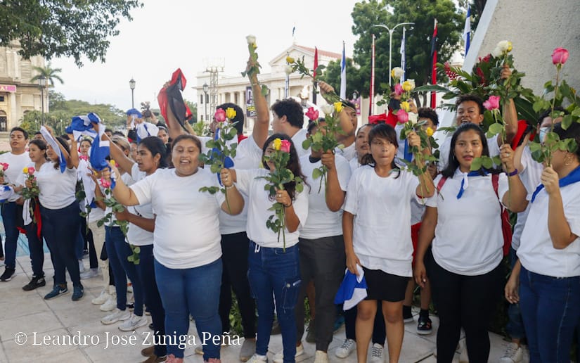 JUVENTUD-(25)