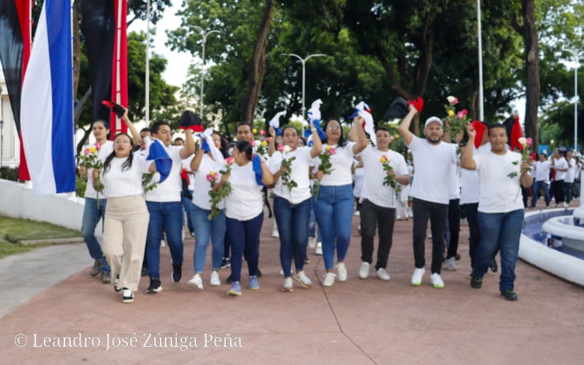 JUVENTUD-(28)