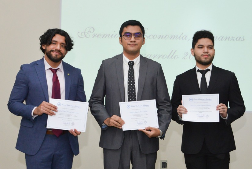 PREMIOS3