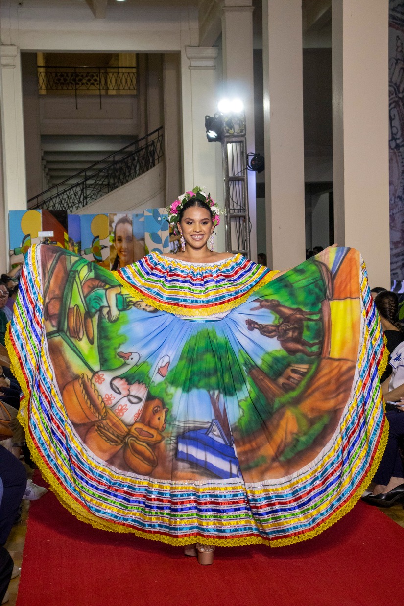 HUIPIL