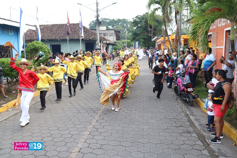 DESFILE-OTRA17