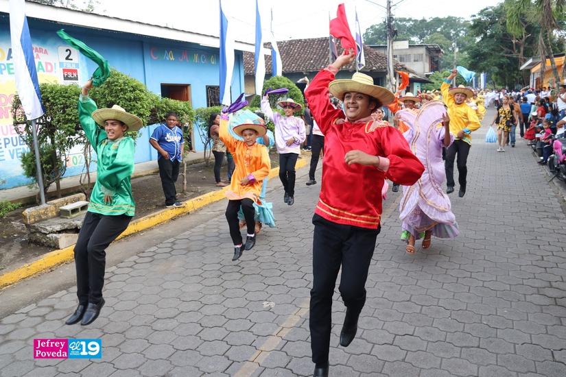 DESFILE-OTRA19
