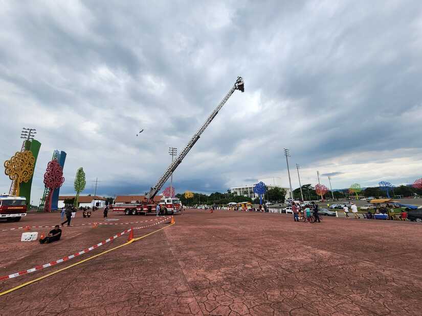 BOMBEROS14