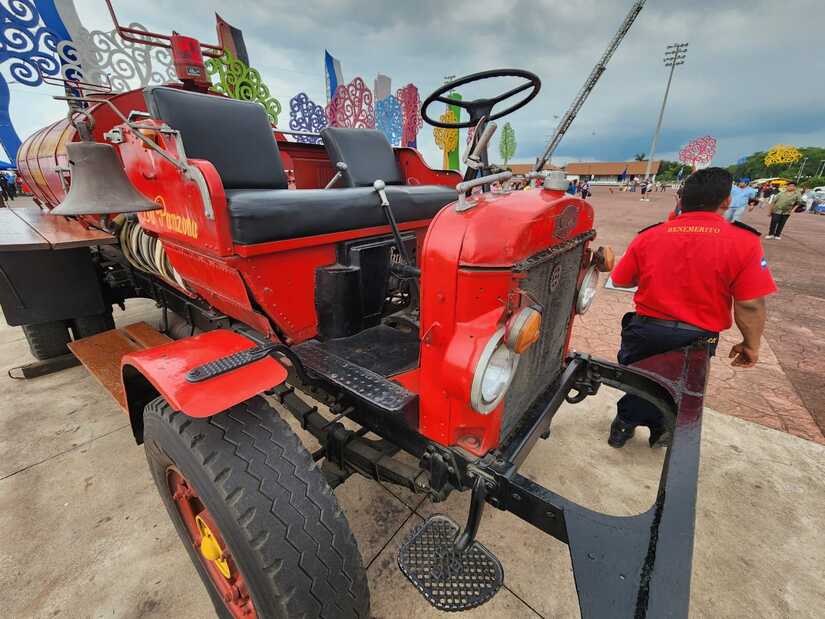 BOMBEROS7