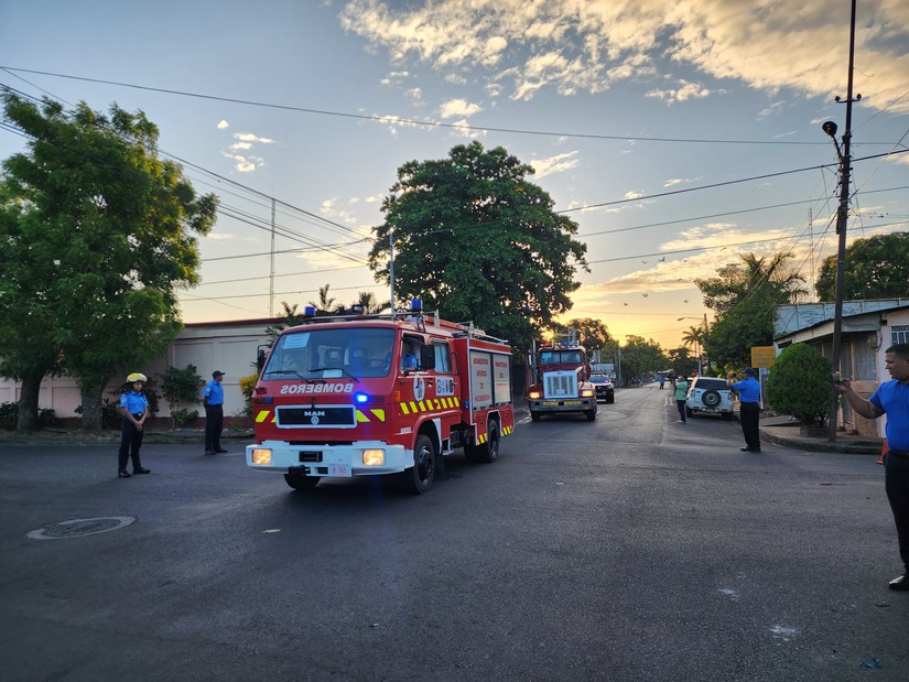BOMBEROS-(5)