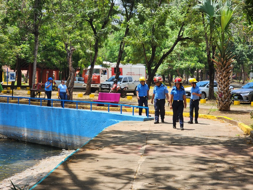 Bomberos-Unidos-7