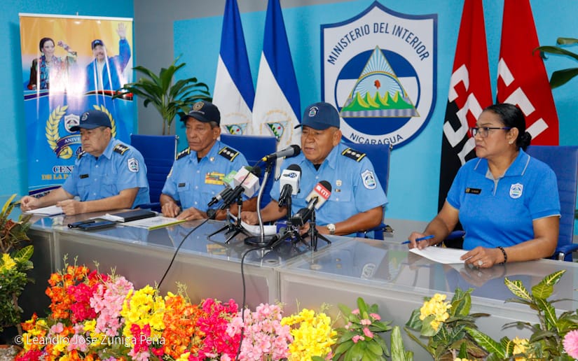 BOMBEROS4